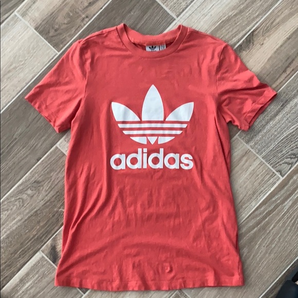 adidas Tops - Ladies’ Adidas Tee Salmon Sz S